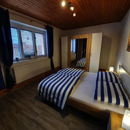 Daire Nautical Vysoka Pec (Chomutov)