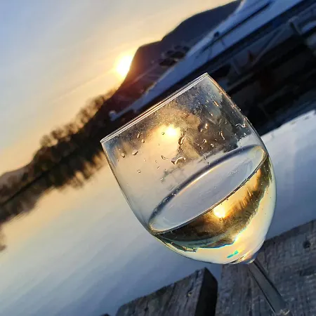 Daire Nautical Vysoka Pec (Chomutov)